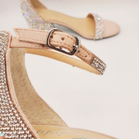 Back in stock! Betsey Johnson Mari NWOB - Picture 9 of 12